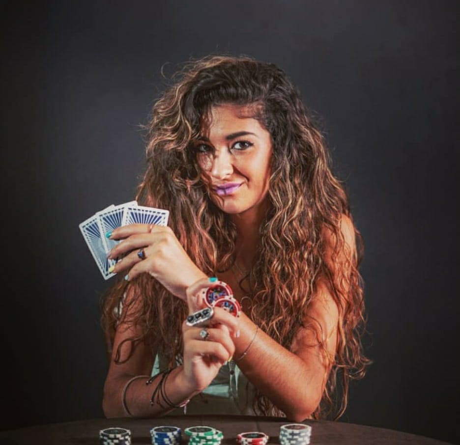 Foto de LURDES BAREA, artista de Xatafi Studios